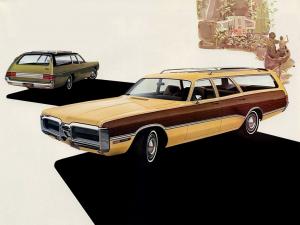 Plymouth Fury Sport Suburban 1972 года